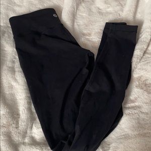 Lululemon wunder unders